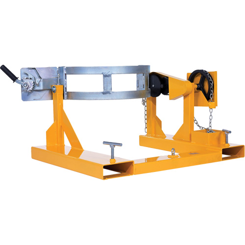 Porte-baril pour chariot &agrave; fourche, Pour 55 gal. US (45,8 gal imp&eacute;rial) EastCoast Offshore Supplies