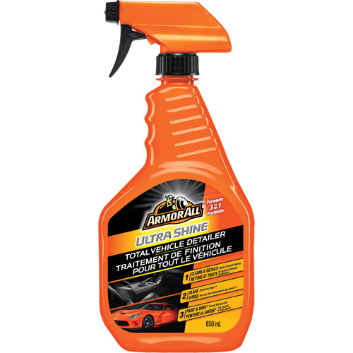 Traitement de finition pour tout le v&eacute;hicule Ultra Shine, 650 ml, Bouteille &agrave; g&acirc;chette EastCoast Offshore Supplies