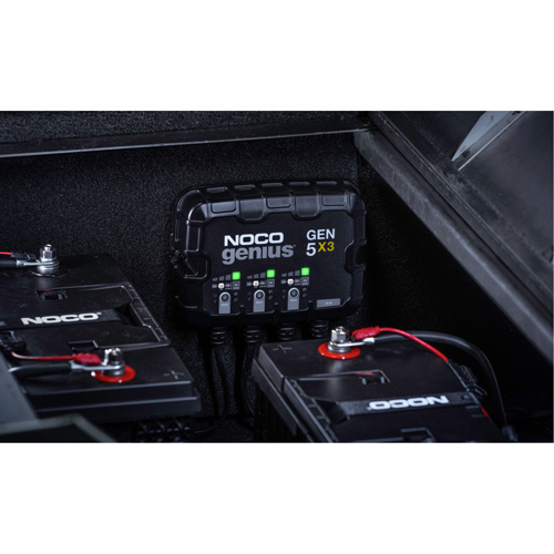 Genius&reg; Gen5X3 3-Bank, 15-Amp On-Board Battery Charger EastCoast Offshore Supplies