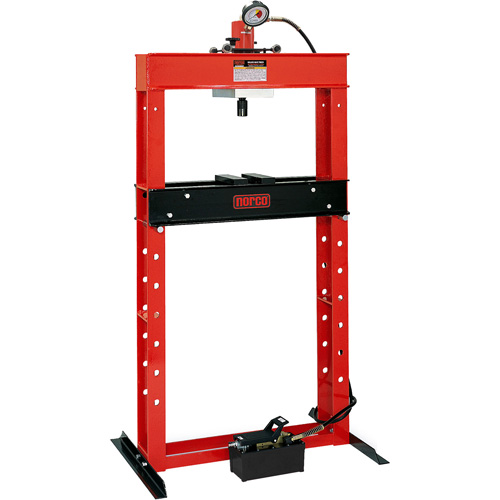 Presse pour atelier op&eacute;r&eacute;e par une pompe hydraulique &agrave; air, Capacit&eacute; 25 tonnes EastCoast Offshore Supplies