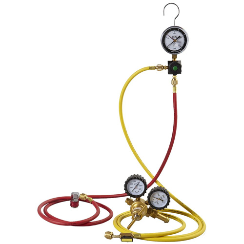 Ensemble pour test de fuite dazote pour climatisation automobile avec r&eacute;gulateur EastCoast Offshore Supplies