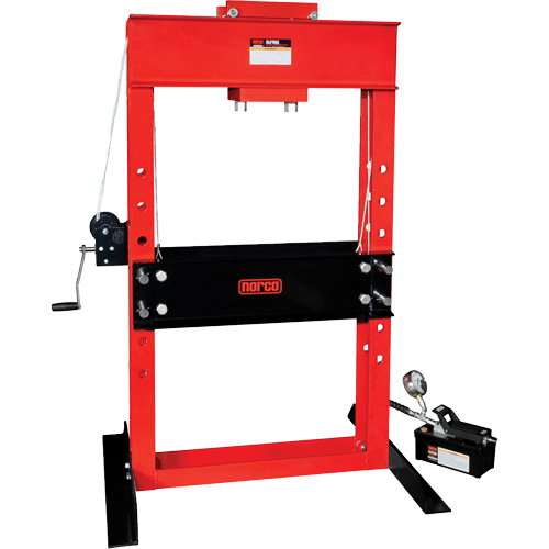 Presse pour atelier op&eacute;r&eacute;e par une pompe/hydraulique &agrave; air, Capacit&eacute; 50 tonnes EastCoast Offshore Supplies