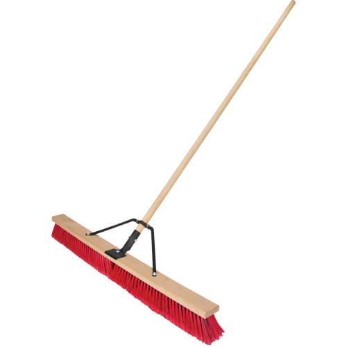 Balai-brosse &agrave; manche renforc&eacute;, 36", Moyen, Soies PVC EastCoast Offshore Supplies