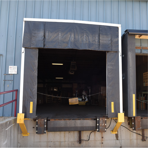 Abri de quai de d&eacute;chargement EastCoast Offshore Supplies