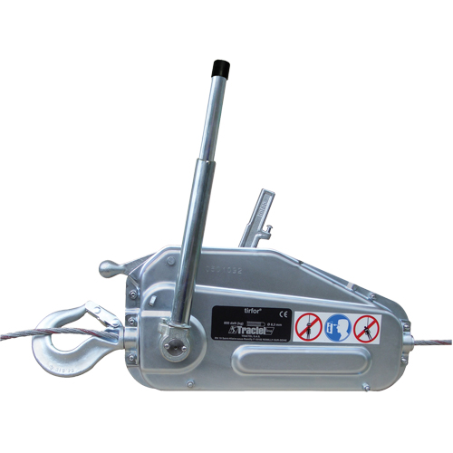 Tirfor&reg; Wire Rope Hoist - TU17, 5/16" Wire Diameter, 2000 lbs. (1 tons) Capacity EastCoast Offshore Supplies