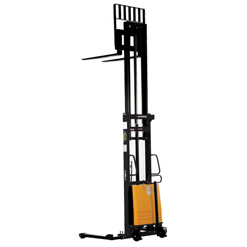 Gerbeur pour chariot &eacute;l&eacute;vateur, Fonctionnement &eacute;lectrique, Capacit&eacute; 2000 lb, Lev&eacute;e max 137" EastCoast Offshore Supplies