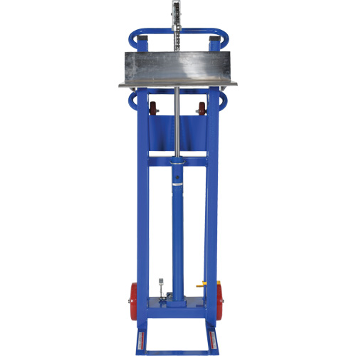 Gerbeur &agrave; plateforme hydraulique, M&eacute;canisme Pompe au pied, Capacit&eacute; de 750 lb, Levage max de 52" EastCoast Offshore Supplies