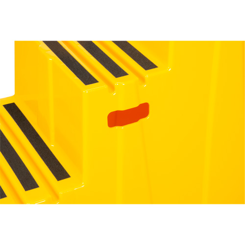 Escabeau industriel, 3 marches, 34-13/16" x 22-7/16" x Hauteur 28-1/2" EastCoast Offshore Supplies