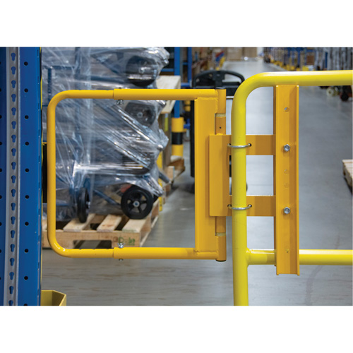 Safety Swing Gate, 21" H x 16" - 26" W EastCoast Offshore Supplies