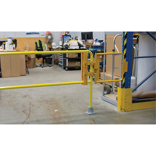 Safety Swing Gate, 21" H x 16" - 26" W EastCoast Offshore Supplies