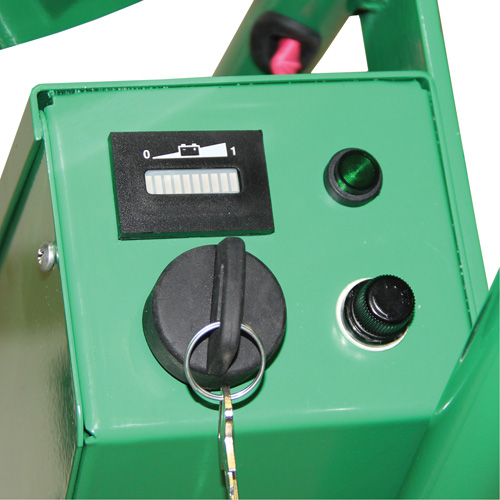 Diable pour baril motoris&eacute; avec roues pneumatiques EastCoast Offshore Supplies