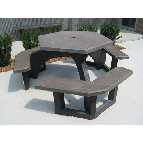 Tables de pique-nique hexagonales en plastique recycl&eacute;, 78" lo x 78" la, Brun EastCoast Offshore Supplies