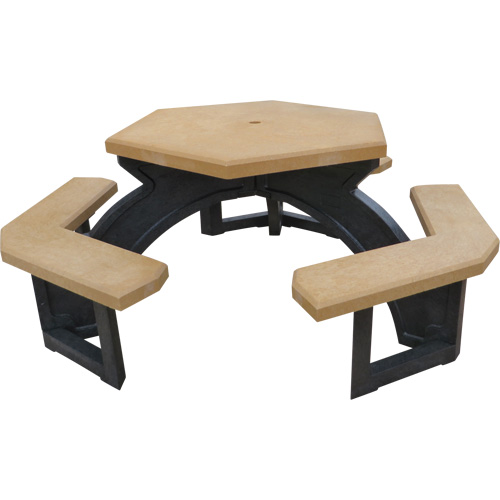Tables de pique-nique hexagonales en plastique recycl&eacute;, 78" lo x 78" la, C&egrave;dre EastCoast Offshore Supplies