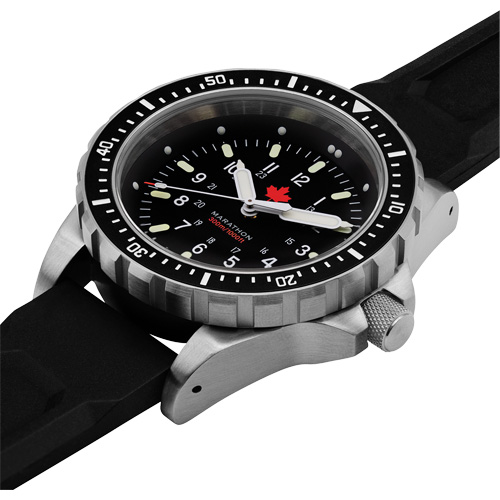 Tr&egrave;s grande montre &agrave; quartz pour plongeur avec feuille d'&eacute;rable rouge, Num&eacute;rique, &agrave; piles, 46 mm, Noir EastCoast Offshore Supplies