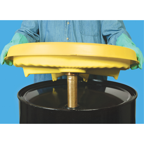 Entonnoirs de s&eacute;curit&eacute; Poly-Drum Funnel universel EastCoast Offshore Supplies