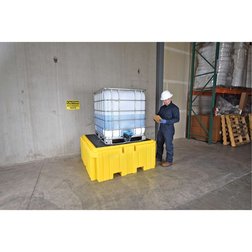 GRV Spill Pallet Plus sans drain, Capacit&eacute; de d&eacute;versement 365 gal. US, 62" x 62" x 28" EastCoast Offshore Supplies