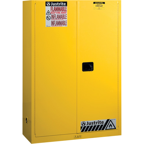 Armoires Sure-Grip EX pour produits inflammables, 45 gal., 2 Porte(s), 43" La x 65" h x 18" p EastCoast Offshore Supplies