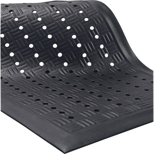 Tapis Cushion Station, &agrave; fentes, 2' x 3-1/5' x 9/16", Noir, Nitrile EastCoast Offshore Supplies