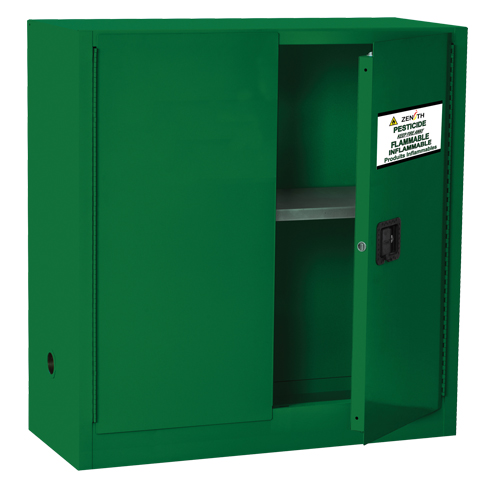 Armoire de rangement pour pesticides, 30 gal., 44" h x 43" l x 18" p EastCoast Offshore Supplies