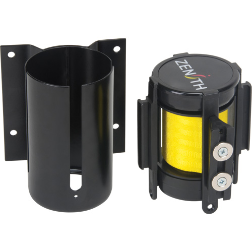 Barri&egrave;re &agrave; fixation murale avec ruban magn&eacute;tique, Acier, Fixation par vis, 7', Ruban Jaune EastCoast Offshore Supplies