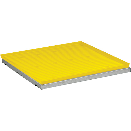 &eacute;tag&egrave;re SpillSlope avec plateau pour armoire de s&eacute;curit&eacute; EastCoast Offshore Supplies