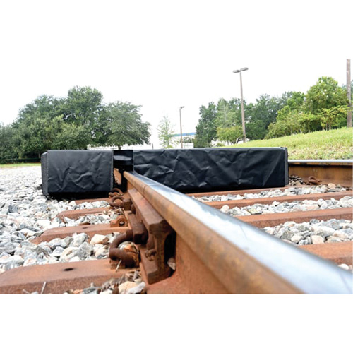 Berme Ultra-Track Berm, Capacit&eacute; 144 gal. US, 4' la x 6' lo x 12" h, Paroi en mousse EastCoast Offshore Supplies