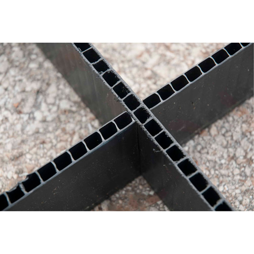 Ultra-Spill Pallet flexible, 2 barils, Capacit&eacute; de d&eacute;versement 66 gal. US, 48" x 24" x 14" EastCoast Offshore Supplies