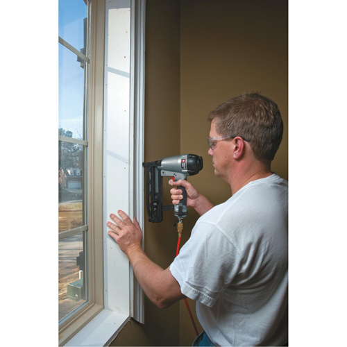 Ensemble de cloueuse de finition EastCoast Offshore Supplies