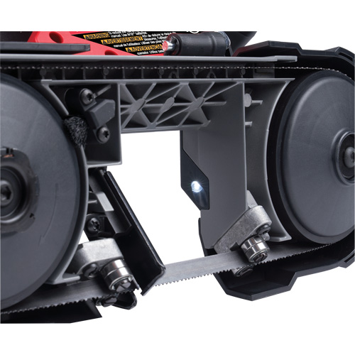 Scie &agrave; lame-ruban M18 Fuel (outil seulement), 18 V, 3-1/4" Capacit&eacute; EastCoast Offshore Supplies