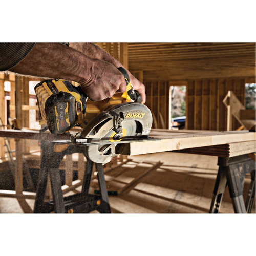 FlexVolt&reg; Max Brushless Circular Saw with Electric Brake (Tool Only), 7-1/4", 60 V EastCoast Offshore Supplies