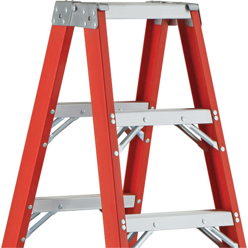 6600 AA Series Industrial Extra Heavy-Duty 2-Way Stepladders, Fibreglass, 375 lbs. Capacity, 4' EastCoast Offshore Supplies