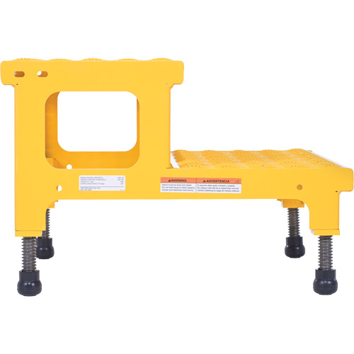 Plate-forme ajustable Step-Mate, 2 marche(s), 23-13/16" la x 22-7/8" lo x 15-1/4" h, Capacit&eacute; 500 lb EastCoast Offshore Supplies