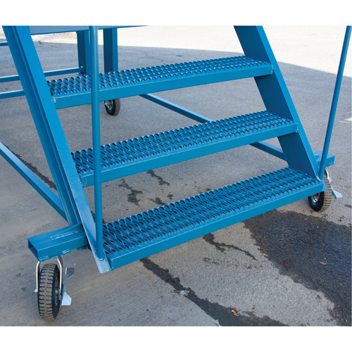 Snow Ladder, Steel, 10 Steps, 99" H, 85-1/2" D, 48" Step, Serrated EastCoast Offshore Supplies