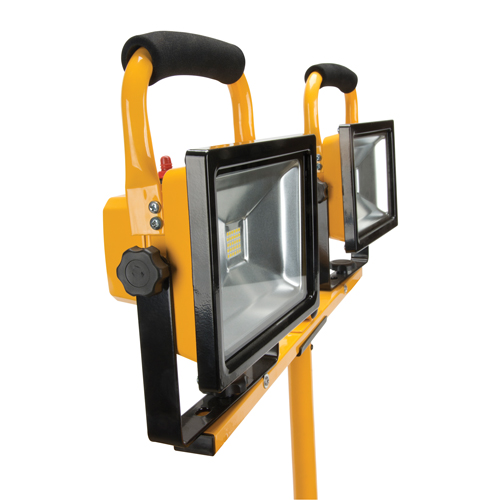 Twin-Head Work Light, LED, 40 W, 4800 Lumens, Aluminum Housing EastCoast Offshore Supplies