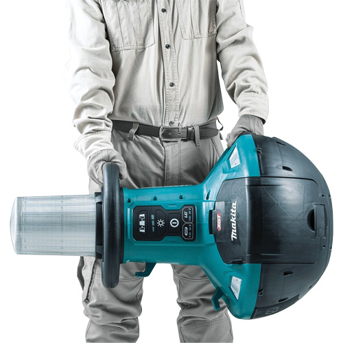 Lampe de chantier &agrave; DEL auto-redressante 40Vmax XGT (outil seulement)?, DEL, 5500 lumens EastCoast Offshore Supplies