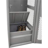Casier pour &eacute;quipement avec porte, Acier, 24" la x 24" p x 72" h, Gris EastCoast Offshore Supplies