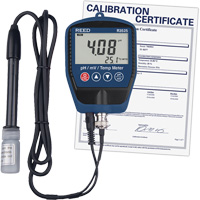 pH/mV-m&egrave;tre avec temp&eacute;rature, comprend un certificat de calibration EastCoast Offshore Supplies