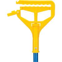 Poign&eacute;e avec agrafe, Fibre de verre/Plastique, Pointe Barri&egrave;re ouverte, 60" lo EastCoast Offshore Supplies