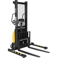 Gerbeur pour chariot &eacute;l&eacute;vateur, Fonctionnement &eacute;lectrique, Capacit&eacute; 2000 lb, Lev&eacute;e max 63" EastCoast Offshore Supplies