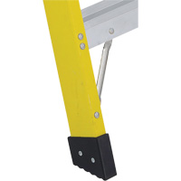 Industrial Heavy-Duty Stepladders (6400 Series), 4', Fibreglass, 300 lbs. Capacity, Type 1A EastCoast Offshore Supplies