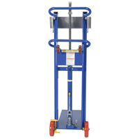 Gerbeur &agrave; plateforme hydraulique, M&eacute;canisme Pompe au pied, Capacit&eacute; de 750 lb, Levage max de 52" EastCoast Offshore Supplies