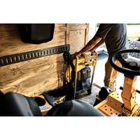 Trousse tondeuse &agrave; gazon sans balais sans fil XR 2X20V MAX*, Pouss&eacute;e, &agrave; pile, Largeur de coupe 21" EastCoast Offshore Supplies