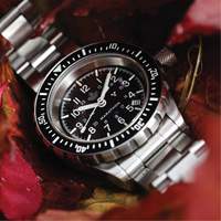 Grey Maple Large Diver's Automatic Watch with Stainless Steel Bracelet, Digital, Battery Operated, 41 mm, Silver EastCoast Offshore Supplies