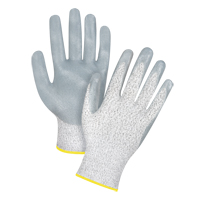 Gants haute performance r&eacute;sistants &agrave; la coupe, Taille 2T-Grand/11, Calibre 13, Rev&ecirc;tement Nitrile, Enveloppe en PEHP, ANSI/ISEA 105 niveau 4/EN 388 niveau 5 EastCoast Offshore Supplies