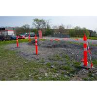 Poteau d&eacute;lin&eacute;ateur de qualit&eacute; sup&eacute;rieure, 42" h, Orange EastCoast Offshore Supplies