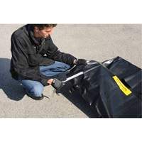 Conteneur de confinement flexible sans drain Ultra-275 Containment Sump, 102" lo x 48" la, 400 gal. US Capacit&eacute; EastCoast Offshore Supplies