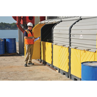 P16 Plus Ultra-Hard Top Spill Pallets sans drain, 250" lo x 79" la x 62" h, Capacit&eacute; de charge 9000 lb EastCoast Offshore Supplies