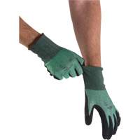 Gants l&eacute;gers et haute dext&eacute;rit&eacute; r&eacute;sistants &agrave; la coupe, Taille 9, Calibre 21, Rev&ecirc;tement Mousse de nitrile, Enveloppe en Acier inoxydable/PEHP, ASTM ANSI niveau A3 EastCoast Offshore Supplies