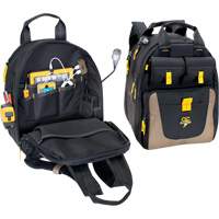 Sac &agrave; dos avec prises de recharge pour appareils &eacute;lectroniques, 15" lo x 10-1/2" la, Noir, Polyester EastCoast Offshore Supplies