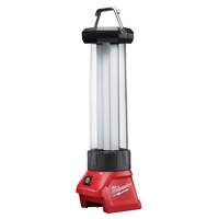 Lanterne et &eacute;clairage &agrave; faisceau concentr&eacute; M18, DEL, 700 lumens, 10 hres de fonctionnement, Bloc-pile Rechargeable, Plastique EastCoast Offshore Supplies